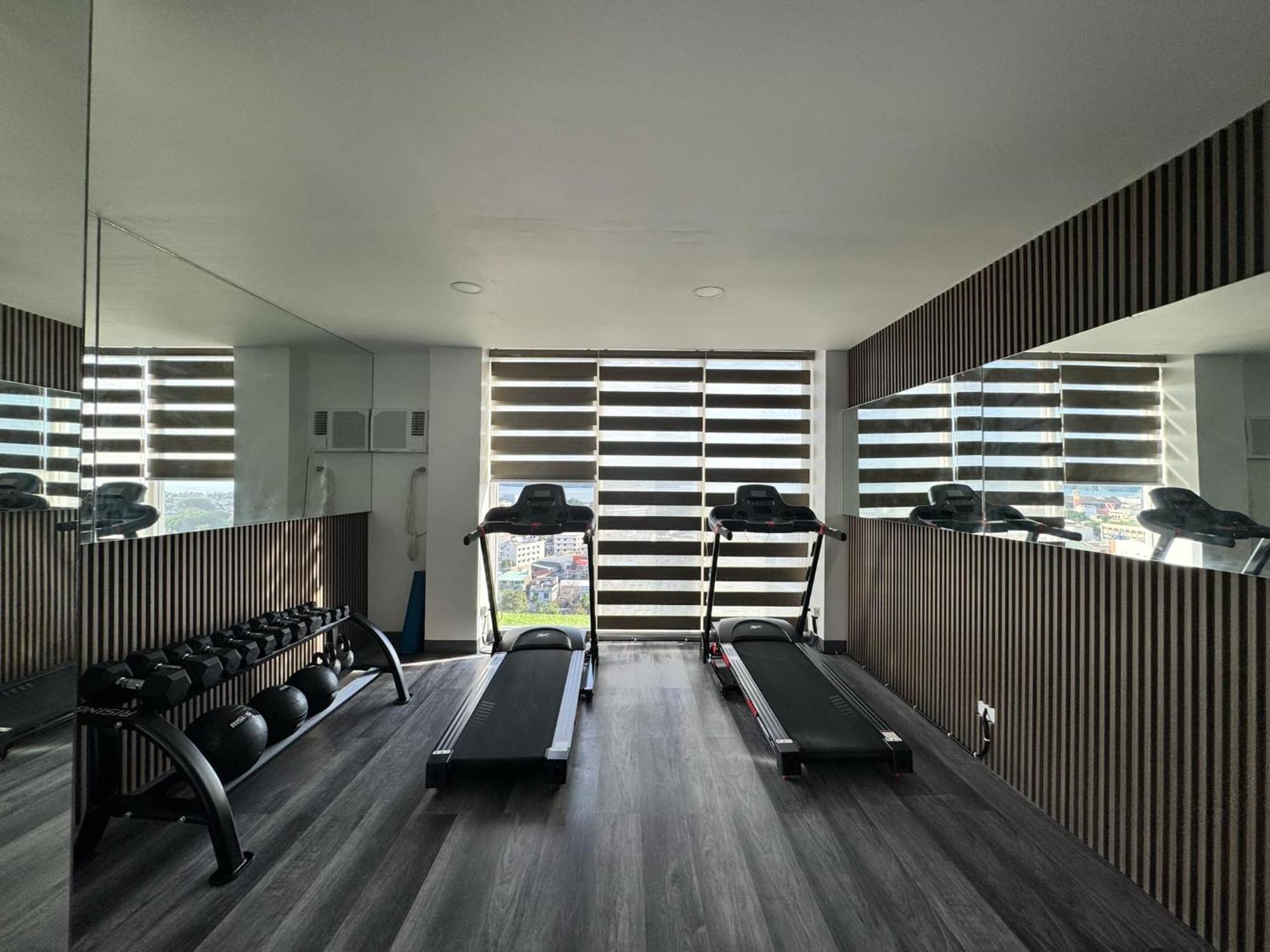 Condo 801 Bernwood Tower 伊洛伊洛 外观 照片